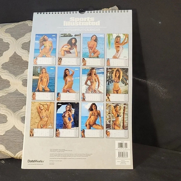 Sports Illustrated Swimsuit oversized calendar 2017 good condition - Picture 4 of 6